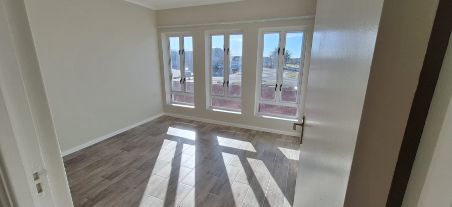 2 Bedroom Property for Sale in Dana Bay Western Cape